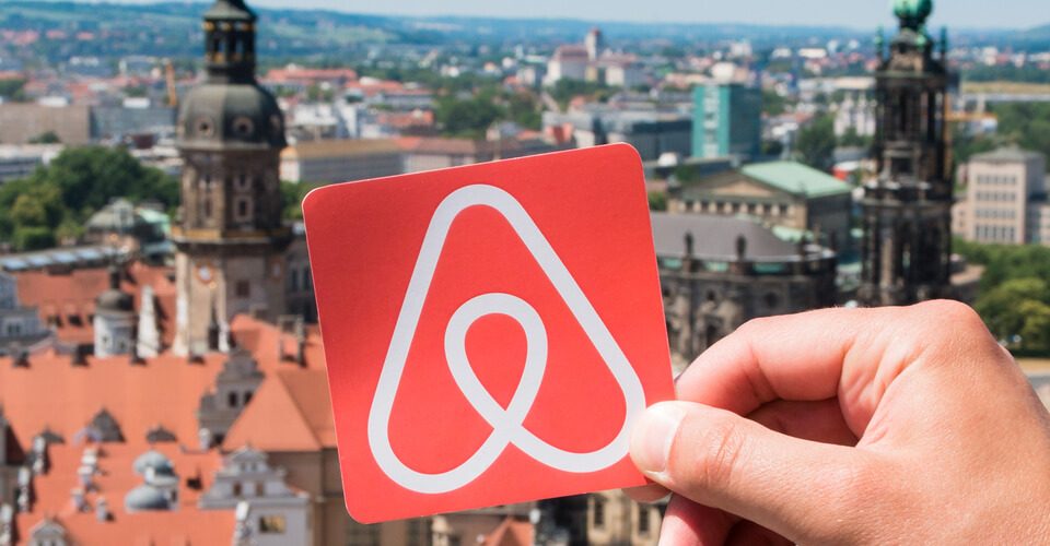 Airbnb sticker